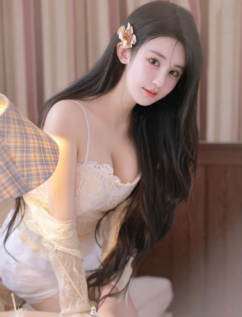 厦门高端外围楼凤兼职，每天固定20 可选